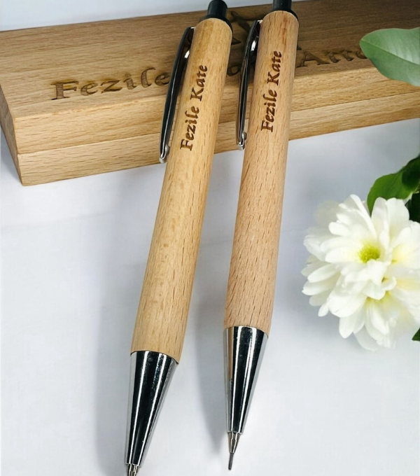 laser-engraved pen & pencil set
